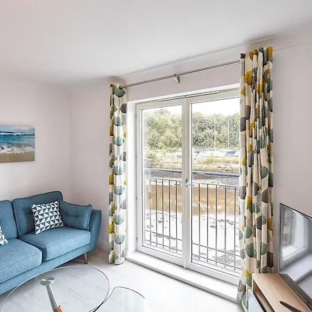 Host & - Shipwrights Eskape Apartment *